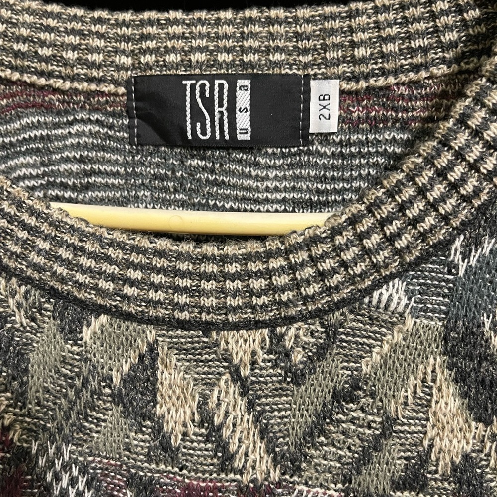 Colorful Patterned Sweaters - Picture 7 of 11